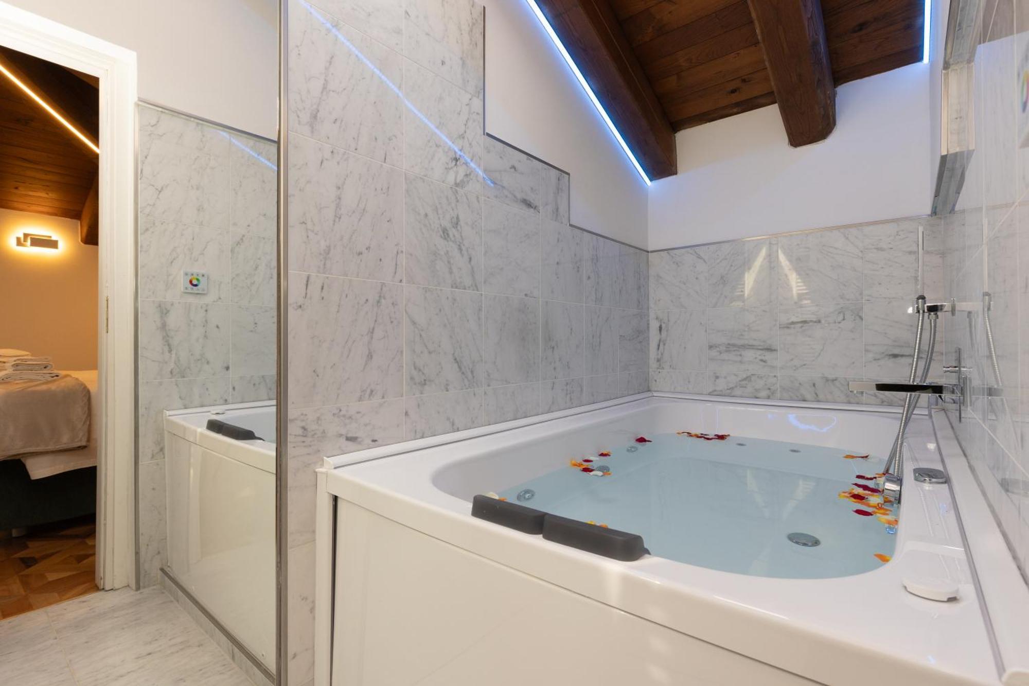 Villa Bottrigari-Bolognarooms ภายนอก รูปภาพ